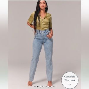 Abercrombie Curve Love Ultra High Rise 90s Straight Jean Criss-Cross Waistband